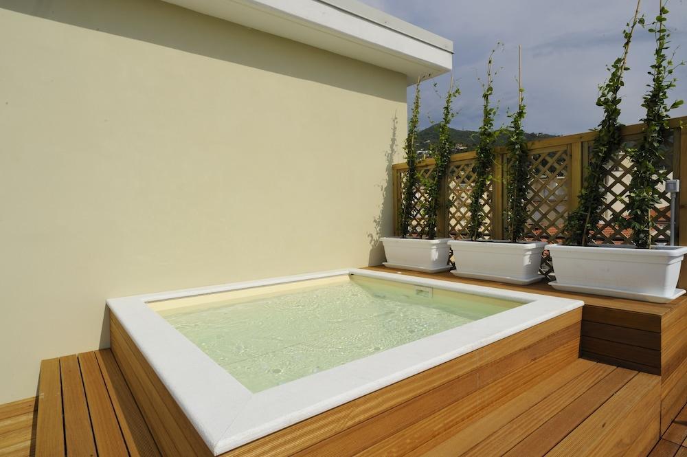 Residence San Marco Suites&Apartments Alassio Exterior photo